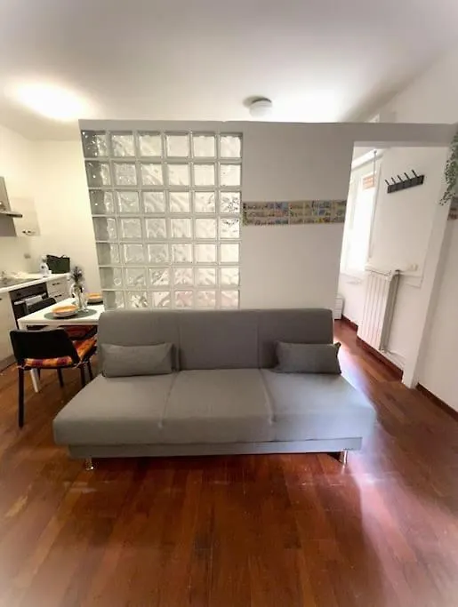 Casa Milano - Near The Center And Public Transport Apartment Milan